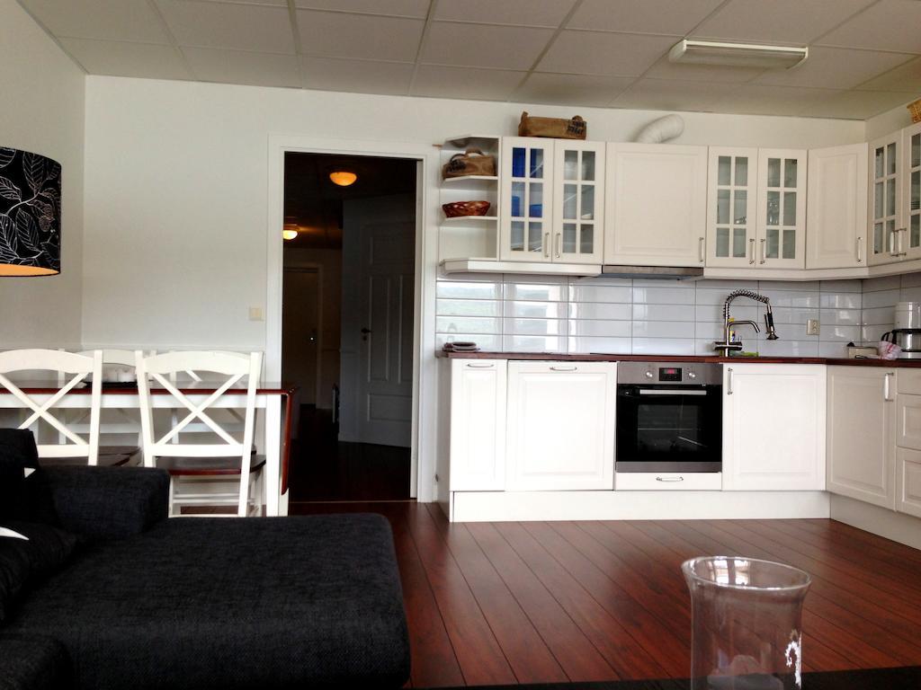Aparthotel Tysnes Sjo Og Fritid Uggdal Camera foto